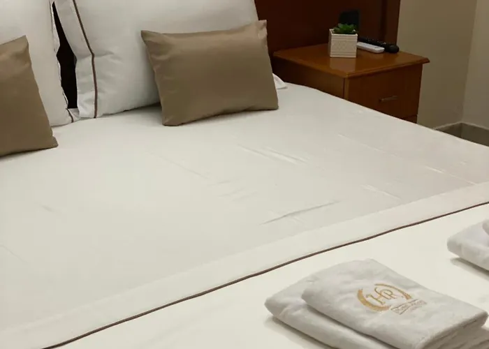 מלון Relax & גולם