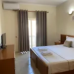 Relax & 3* Golem (Tirana)