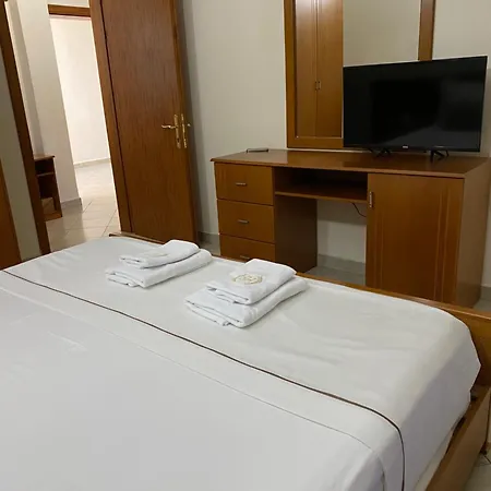 Ξενοδοχείο Relax & Golem (Tirana)